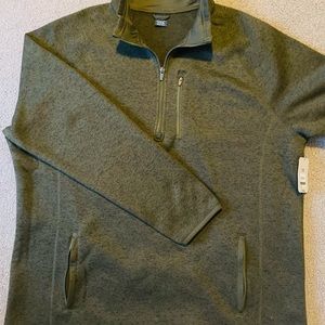 Patagonia, LL Bean knockoff (George Quarter Zip)